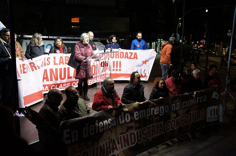 2016 03 10 Manifestacion10MarzoVigo18.JPG
